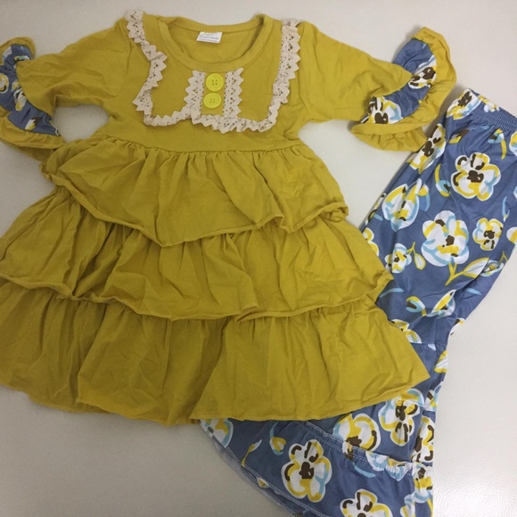 Floral Embroidered Ruffle Pants Set - Picture 6 of 8